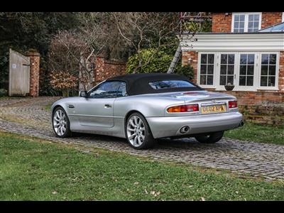 Aston Martin+DB7